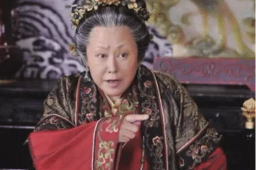 中国历史杰出女性人物前十名（武则天第五,第一百岁高龄还挂帅）