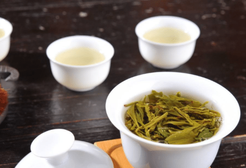 中国十大名茶（西湖龙井最受欢迎，六安瓜片上榜）