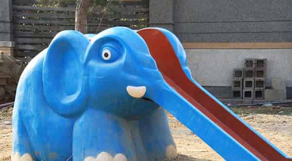 大象滑梯笑了 大象滑梯笑了