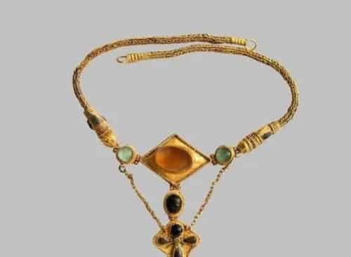 古罗马珠宝: 项链的文化意义