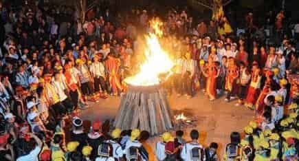 彝族火把节的文化背景，火把节的由来