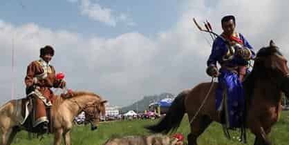 蒙古族体育项目，蒙古族的赛马有什么特色