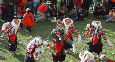 藏族文化，藏戏是一种什么样的表演形式