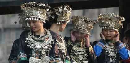 侗族服饰，侗族不同地区的服饰有什么特点