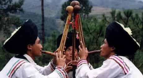 傈僳族舞蹈，傈僳族葫芦笙舞乐是怎么发展的