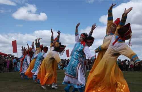 达斡尔族的舞蹈，达斡尔族人跳什么舞蹈