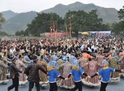 查白歌节是怎么得名的，少数民族传统节日查白歌节介绍