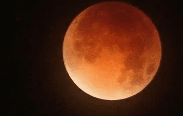 古人是如何看待血月这种自然现象的，血月有哪些传说