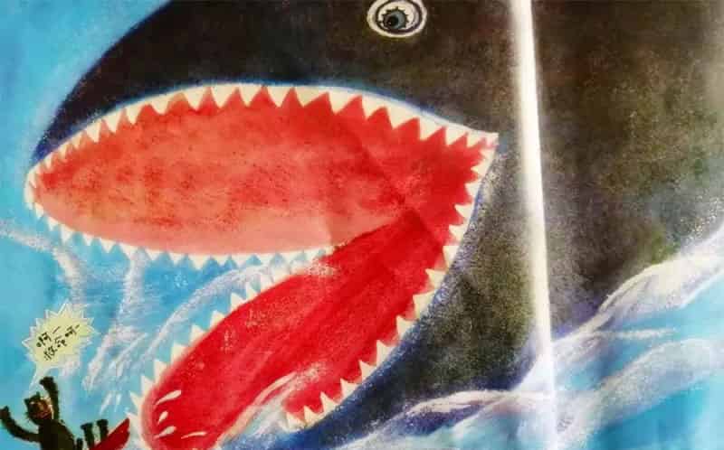 猫太噼哩噗噜在海里