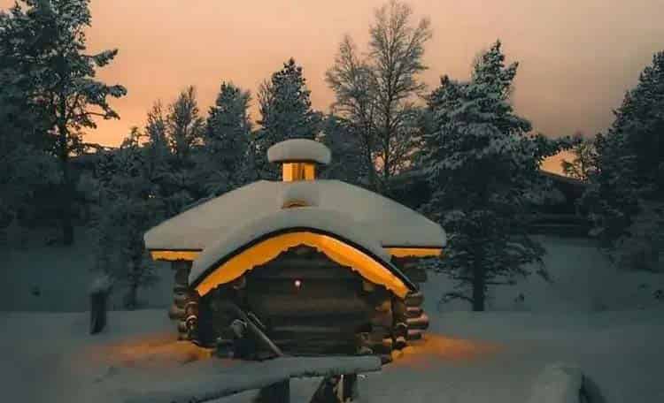 飞在春风里的帽子 飞在春风里的帽子